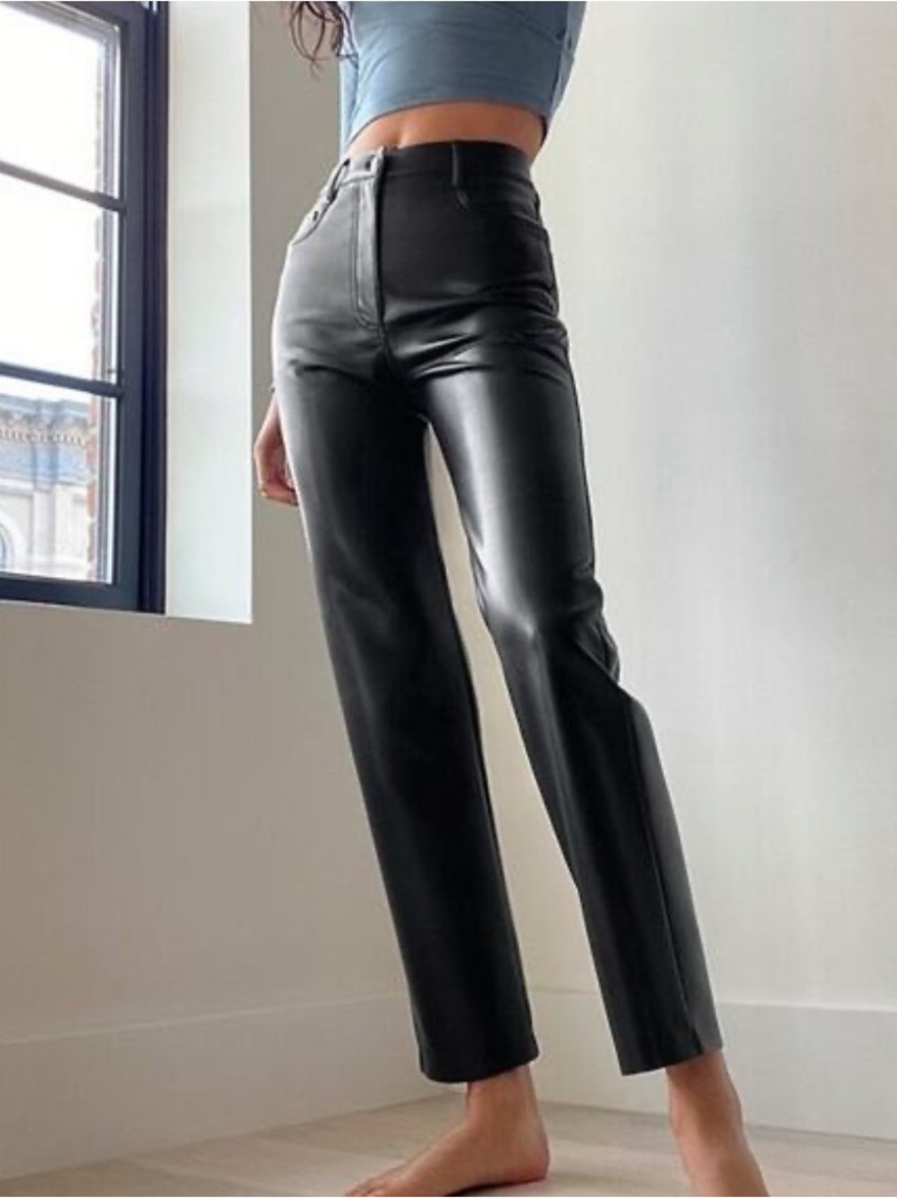 Aritzia Wilfred Melina High Rise Straight Leg Vegan Leather Pants size 04